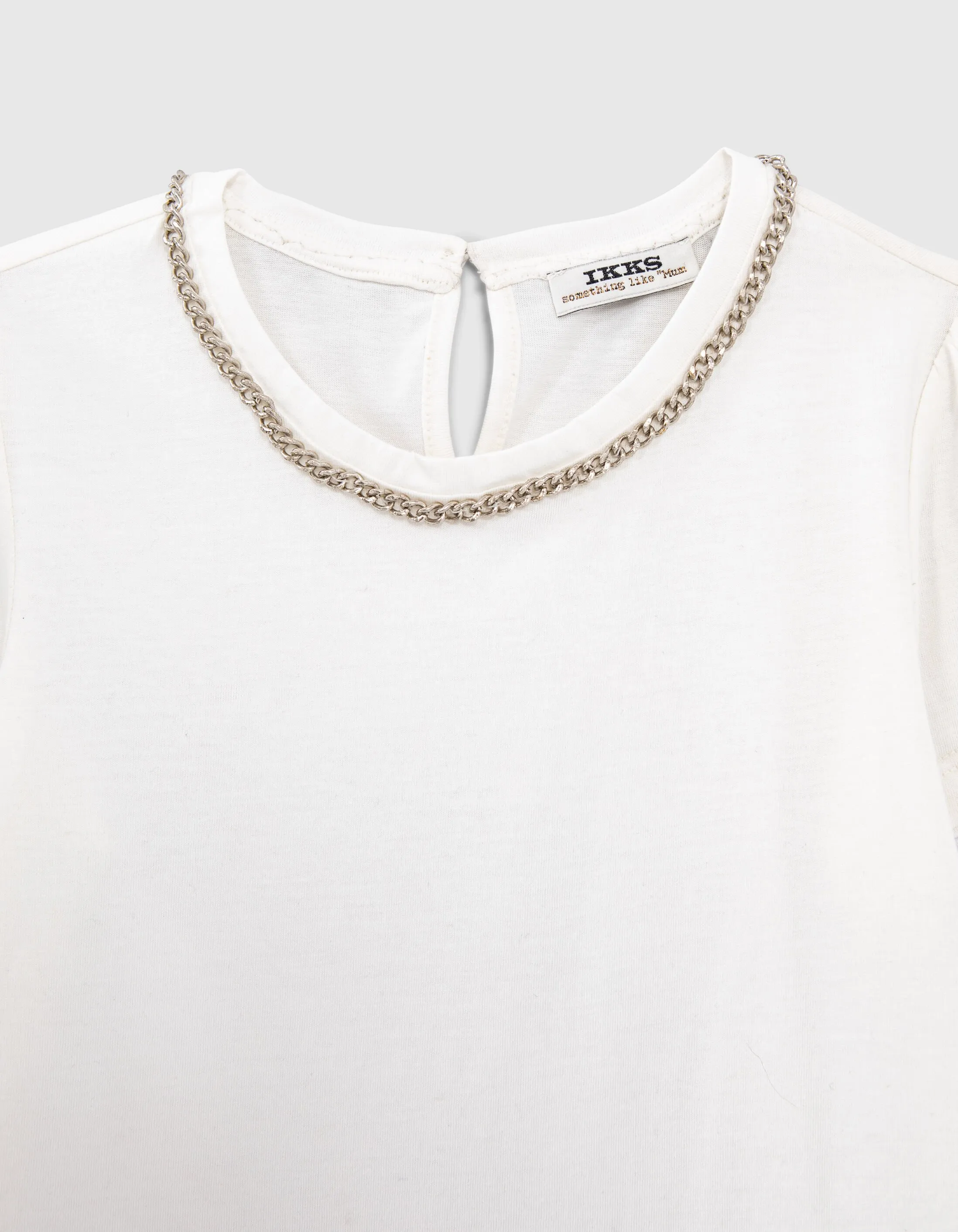 T-shirt blanc cassé col bijou fille